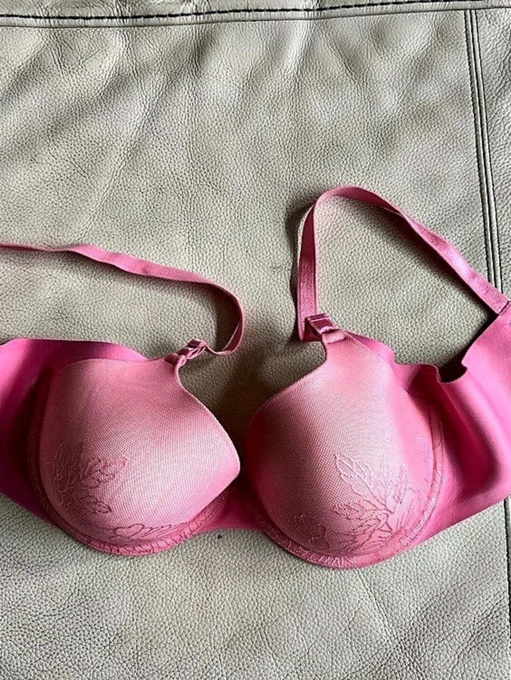 Warner's Pink Underwire Bra with Lift Pink 38C, Excellent used condition